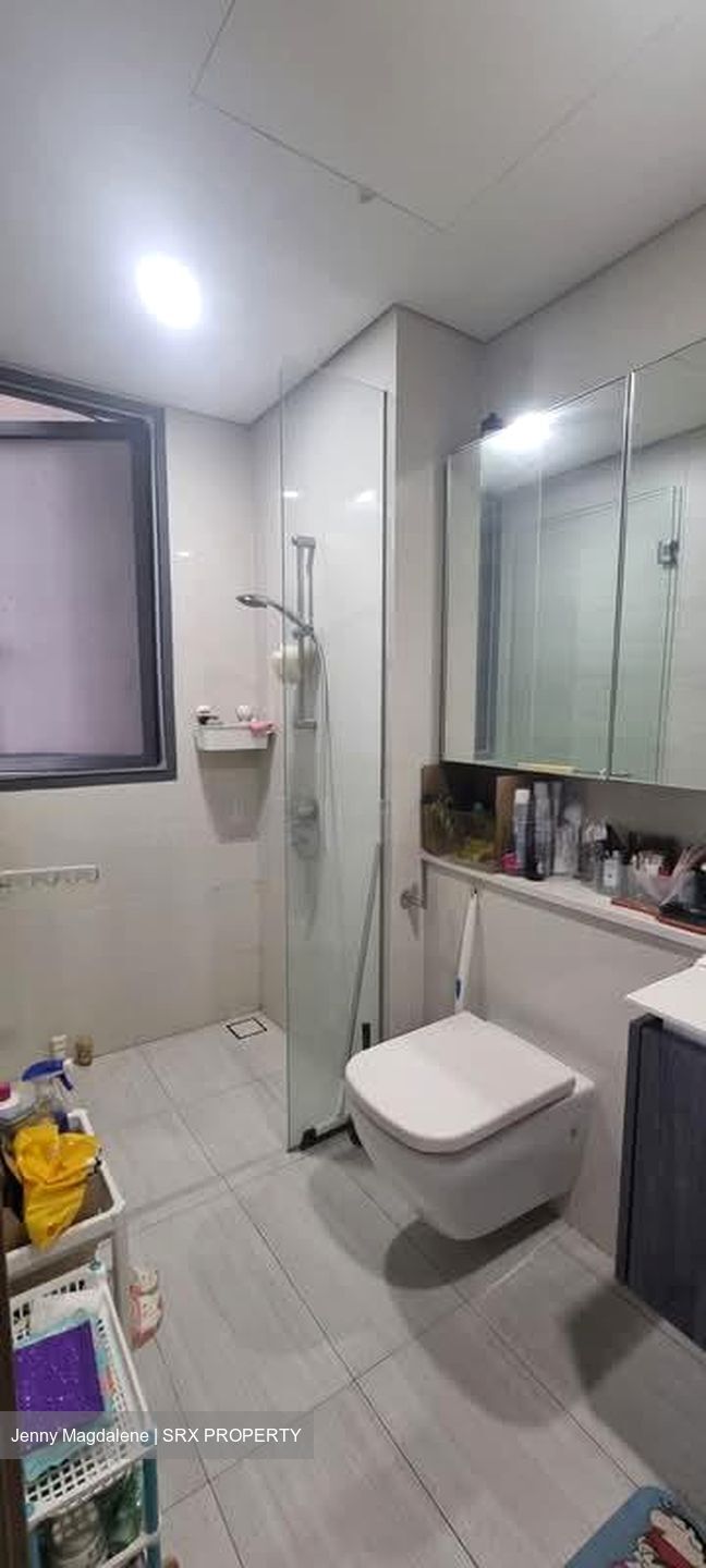 Lakeville (D22), Condominium #547359461